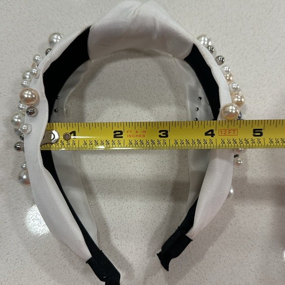 NWOT Etsy White with Vegan Pearls Headband OS main image 10